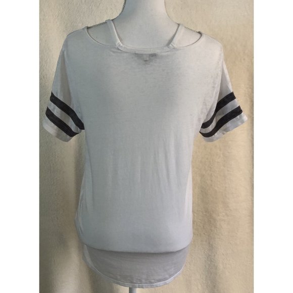 Express One Eleven Women’s Causal Top ~ Size Small ~ Lightwe White - Picture 4 of 6